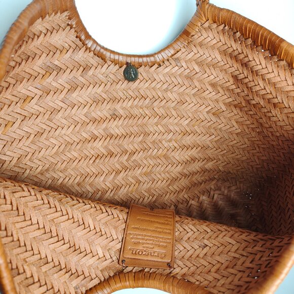 Dragon Diffusion Women's Nantucket Basket Bag in Tan - Picture 9 of 11